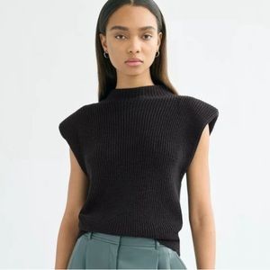 Babaton Charcoal Grey Knit Shoulder Pad Top